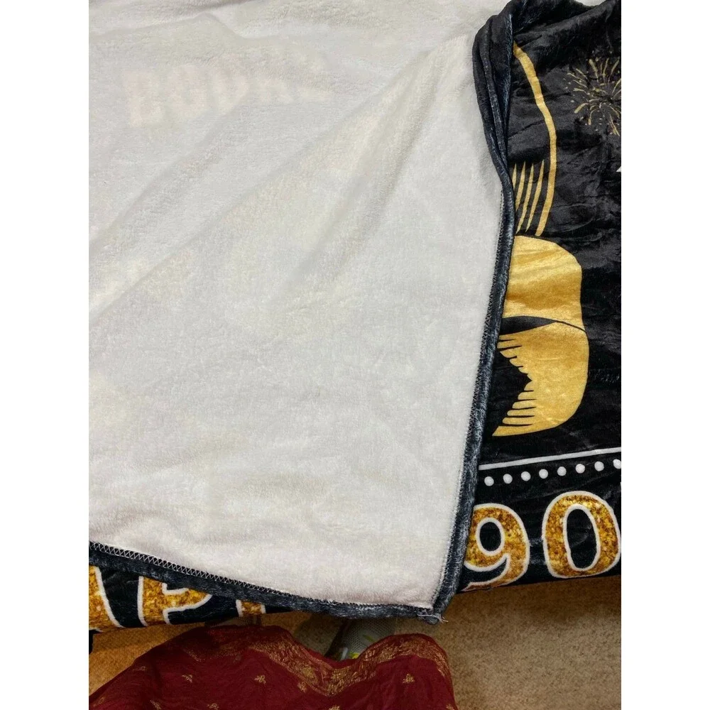 Super soft fleece blanket L80xW60  comfy skin- friendly fluffy blanket NWT